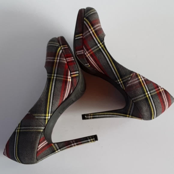 Fioni gray plaid platform heels - Picture 3 of 8
